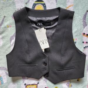 ZARA Cropped Black Vest